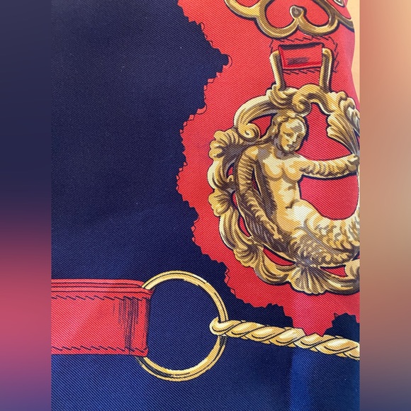 Hermès 100% Silk Scarf. Black/Red/Gold - Picture 2 of 13